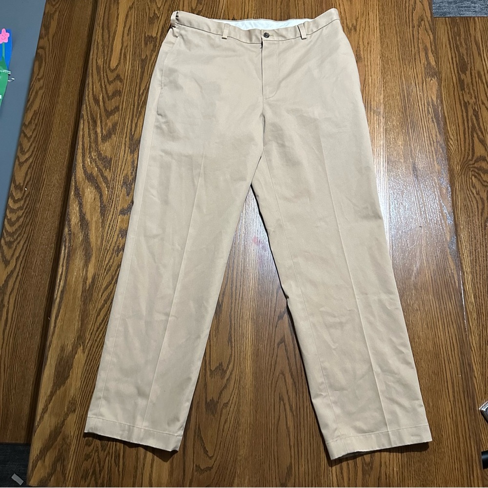 Brooks Brothers 346‎ men’s “Clark” fit chino pants khaki color 35x30
